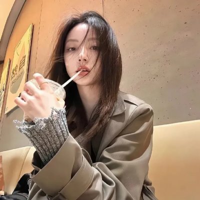 女子高中生